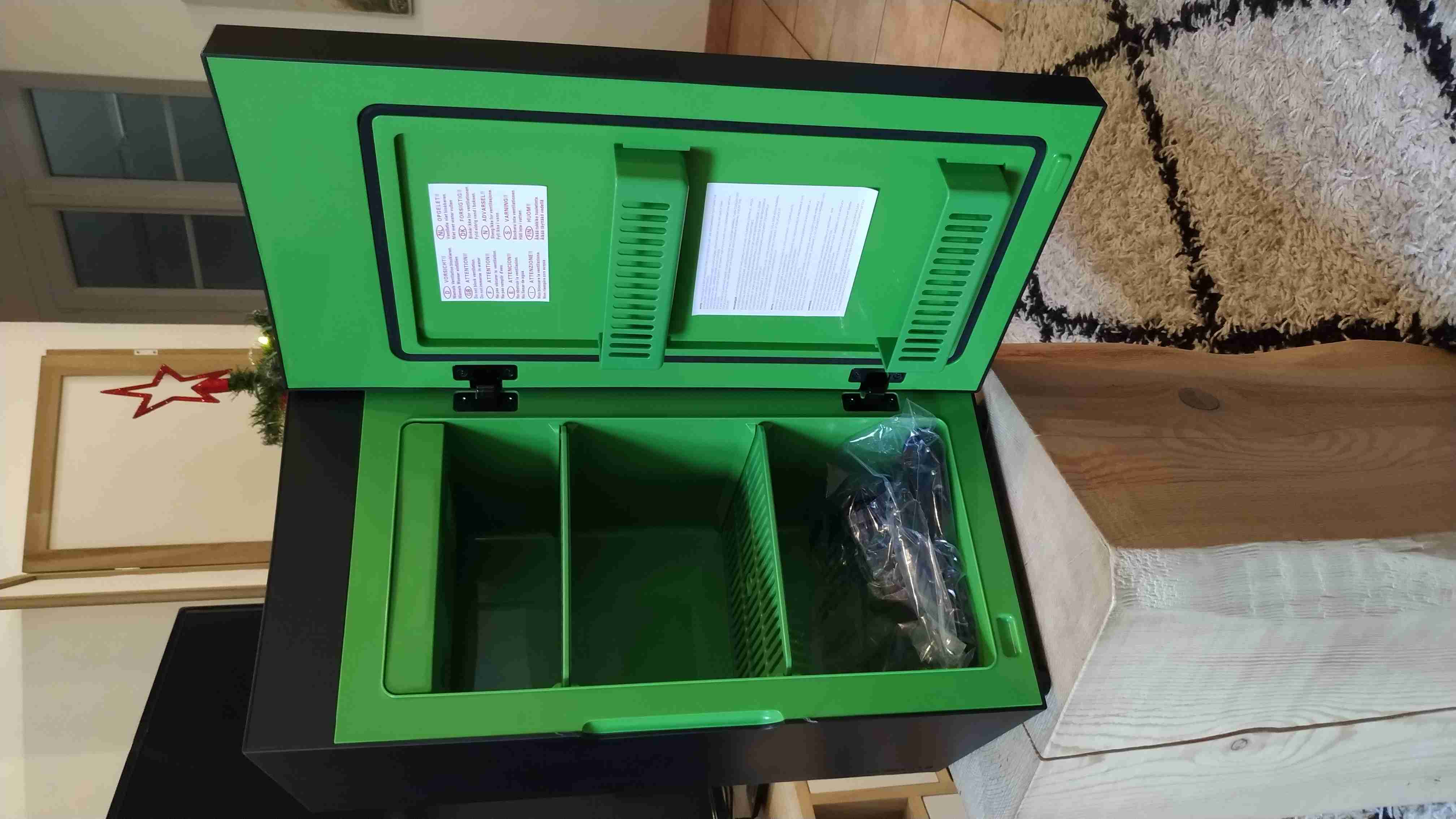 Unboxing du MINI-FRIGO XBOX !! Un vrai frigo, de la taille d'une